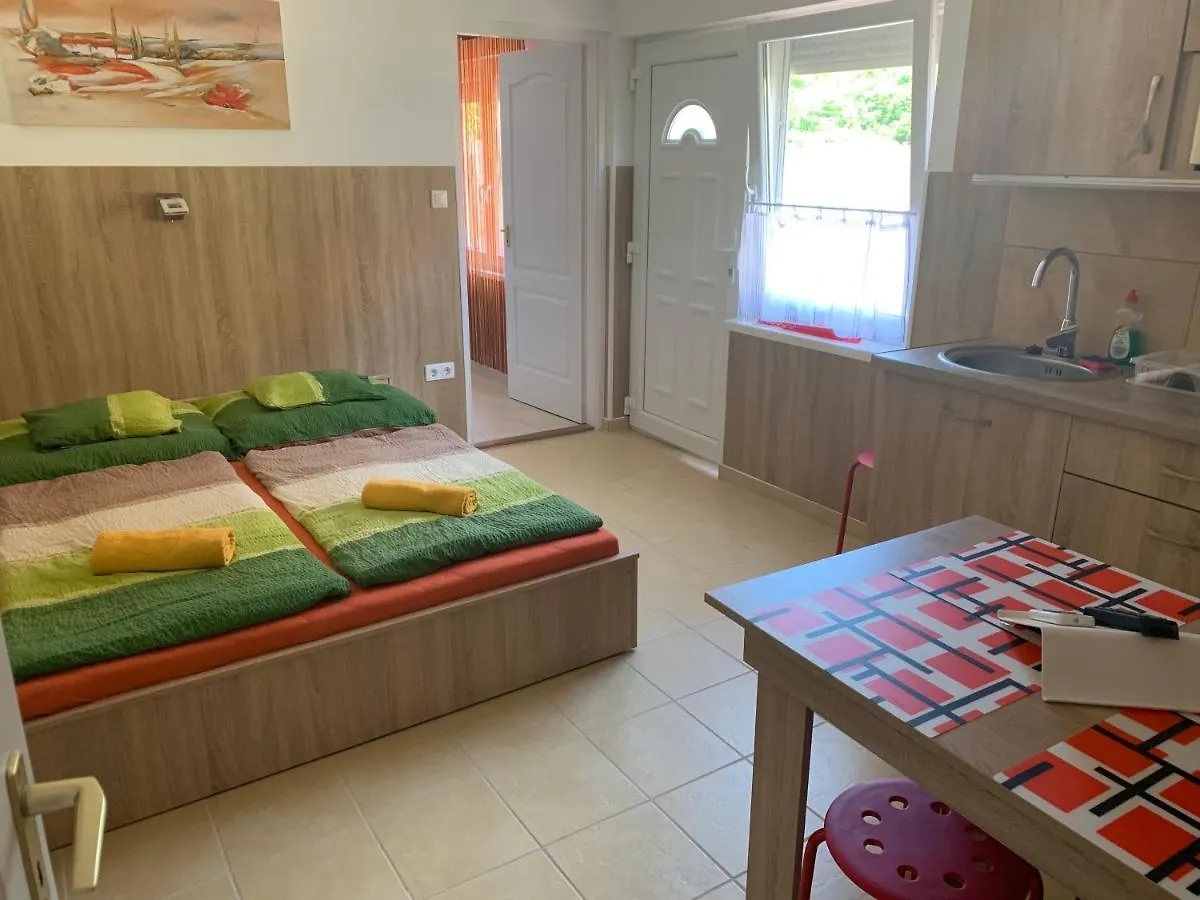 Hajdúszoboszló Armada Family Apartment 0*,  הונגריה