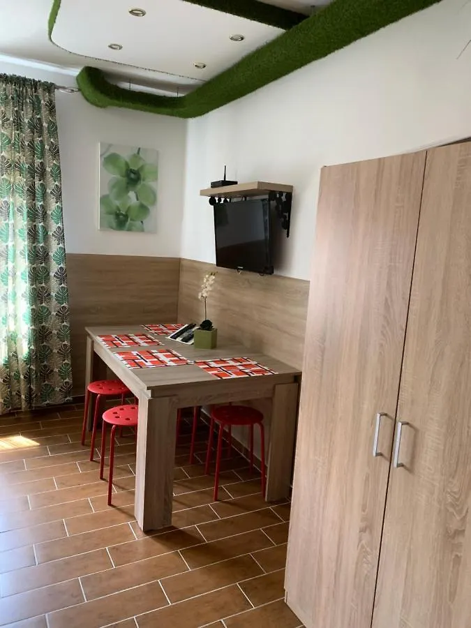 Hajdúszoboszló Armada Family Apartment 0*,